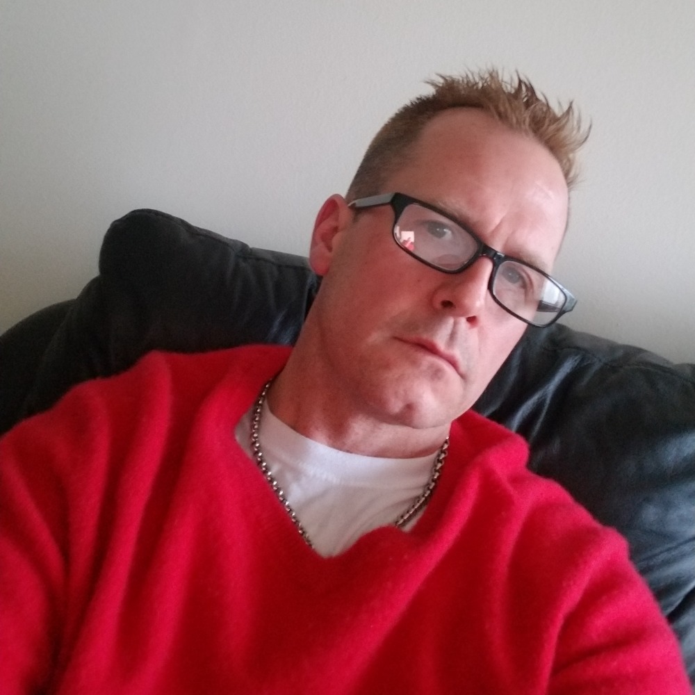 Meet your Posher, James